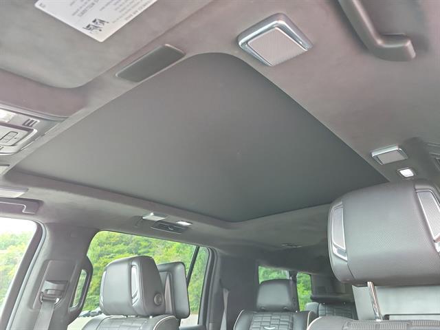 used 2021 Cadillac Escalade ESV car, priced at $50,999