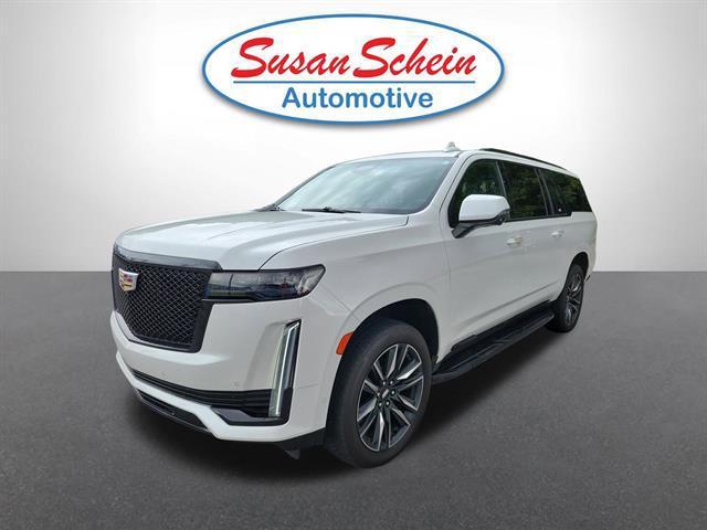 used 2021 Cadillac Escalade ESV car, priced at $50,999
