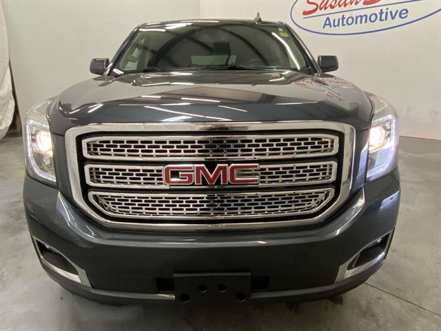 used 2020 GMC Yukon XL car, priced at $28,795