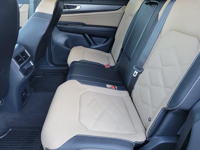 used 2024 Volkswagen Atlas Cross Sport car, priced at $27,833