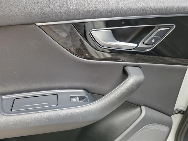 used 2017 Audi Q7 car, priced at $17,999