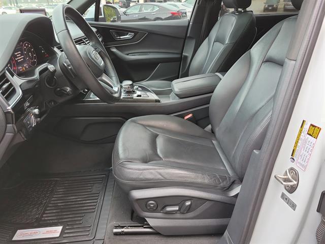 used 2017 Audi Q7 car, priced at $17,999