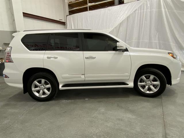 used 2019 Lexus GX 460 car, priced at $34,495