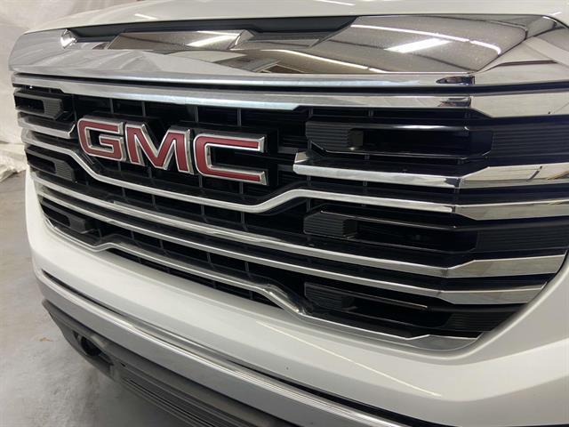 used 2024 GMC Sierra 1500 car, priced at $43,999