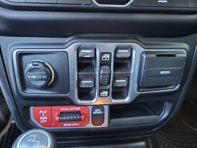 used 2021 Jeep Gladiator car, priced at $35,999