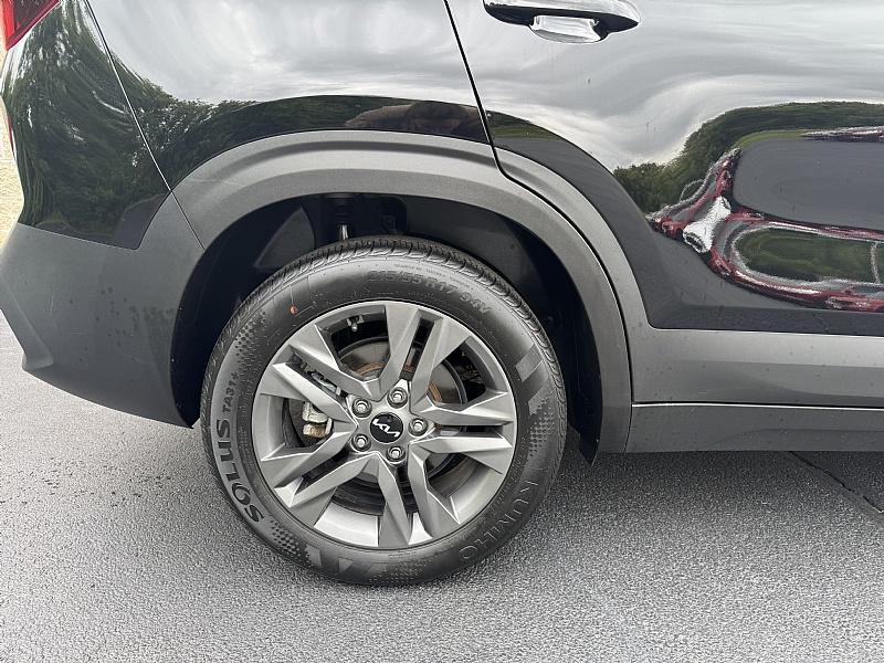 used 2022 Kia Seltos car, priced at $21,989