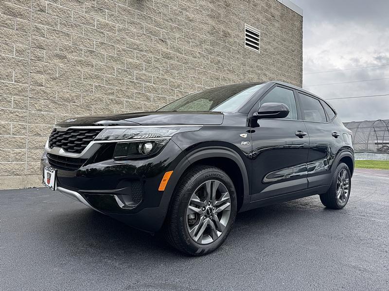 used 2022 Kia Seltos car, priced at $21,989