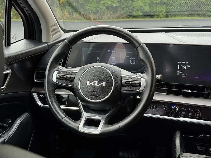 used 2023 Kia Sportage Hybrid car, priced at $29,989