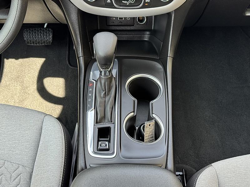 used 2022 Chevrolet Equinox car, priced at $17,989