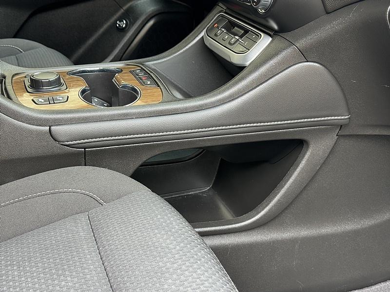 used 2023 GMC Acadia car, priced at $33,989