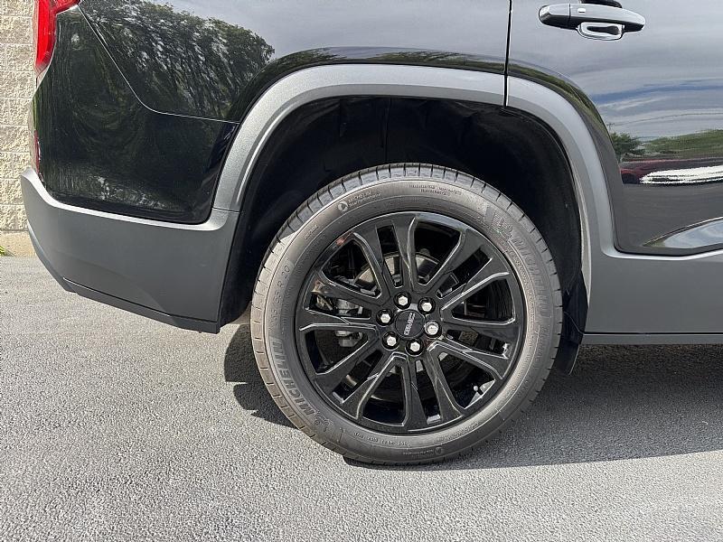 used 2023 GMC Acadia car, priced at $33,989