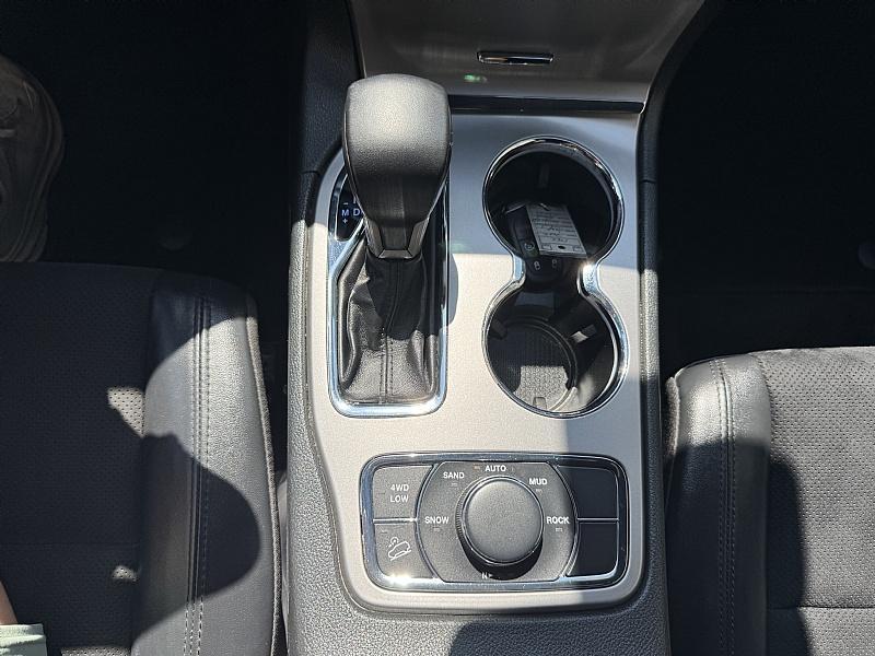used 2022 Jeep Grand Cherokee WK car, priced at $31,989