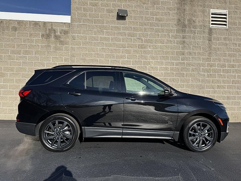 used 2022 Chevrolet Equinox car, priced at $30,989