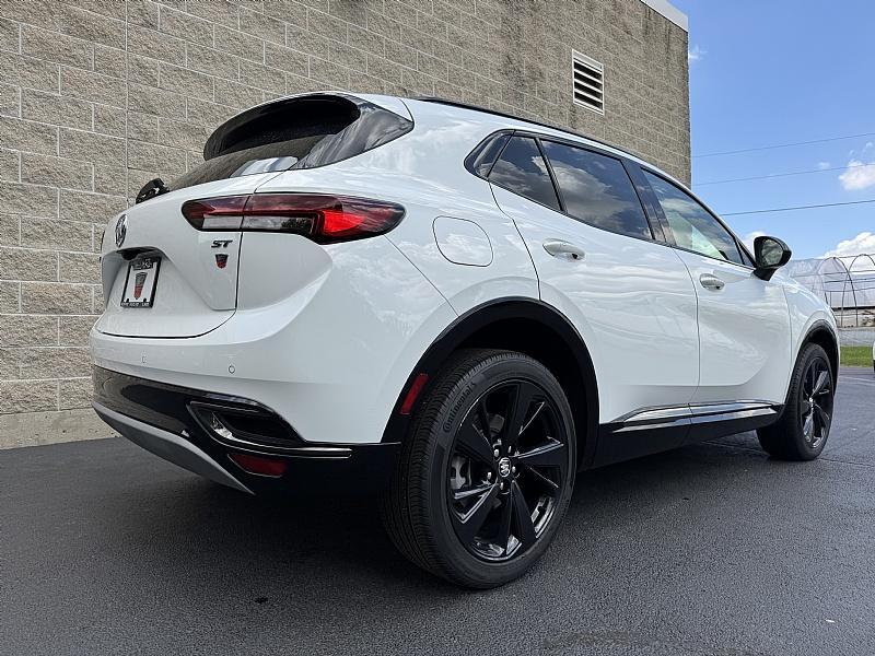 used 2023 Buick Envision car, priced at $33,989