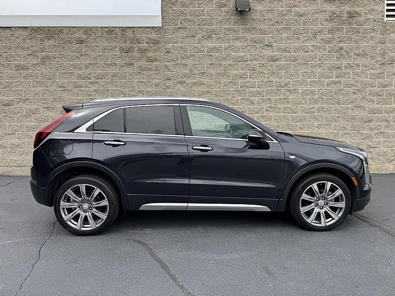 used 2022 Cadillac XT4 car, priced at $31,989