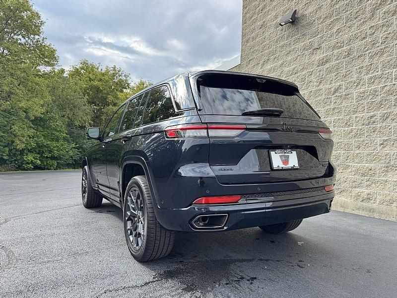 used 2024 Jeep Grand Cherokee car, priced at $57,989