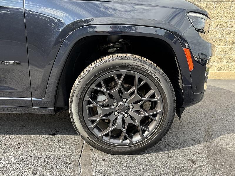 used 2024 Jeep Grand Cherokee car, priced at $57,989
