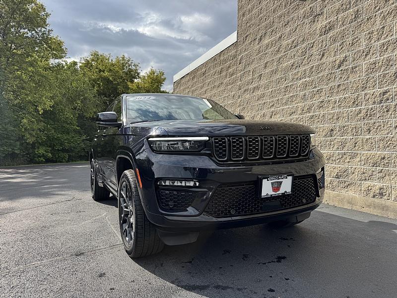used 2024 Jeep Grand Cherokee car, priced at $57,989