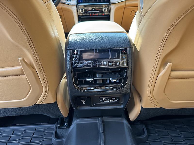 used 2024 Jeep Grand Cherokee car, priced at $57,989
