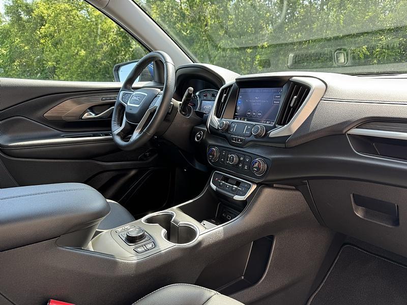used 2022 GMC Terrain car, priced at $27,989