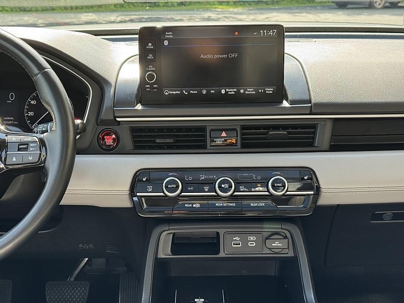 used 2023 Honda Pilot car, priced at $45,989