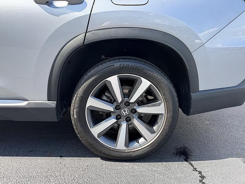 used 2023 Honda Pilot car, priced at $45,989