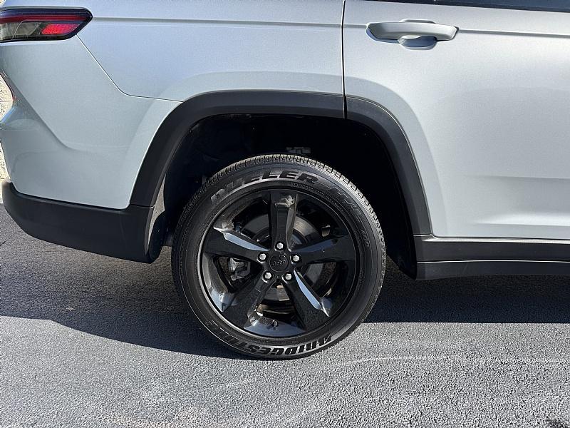 used 2023 Jeep Grand Cherokee L car, priced at $37,989
