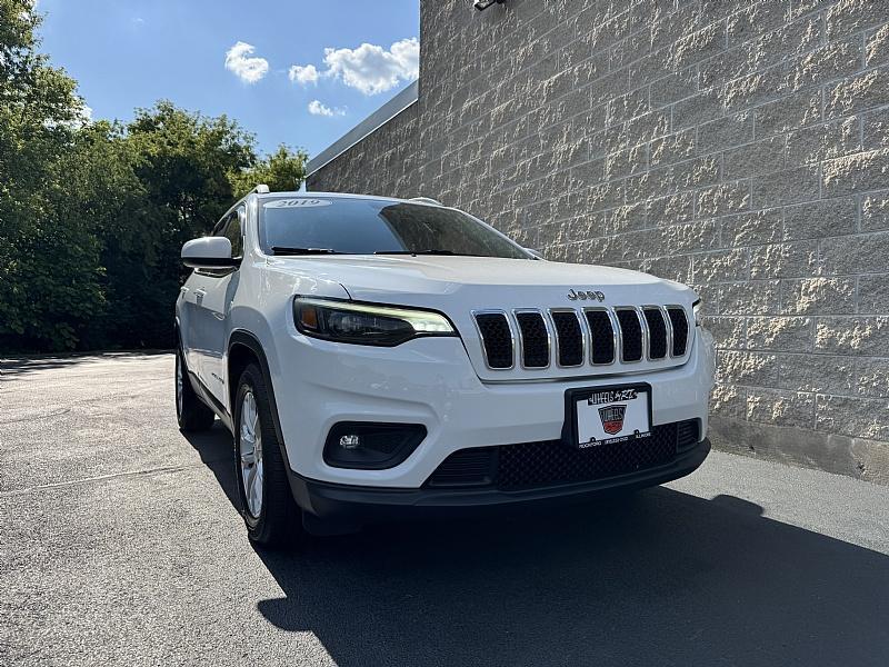 used 2019 Jeep Cherokee car, priced at $13,989