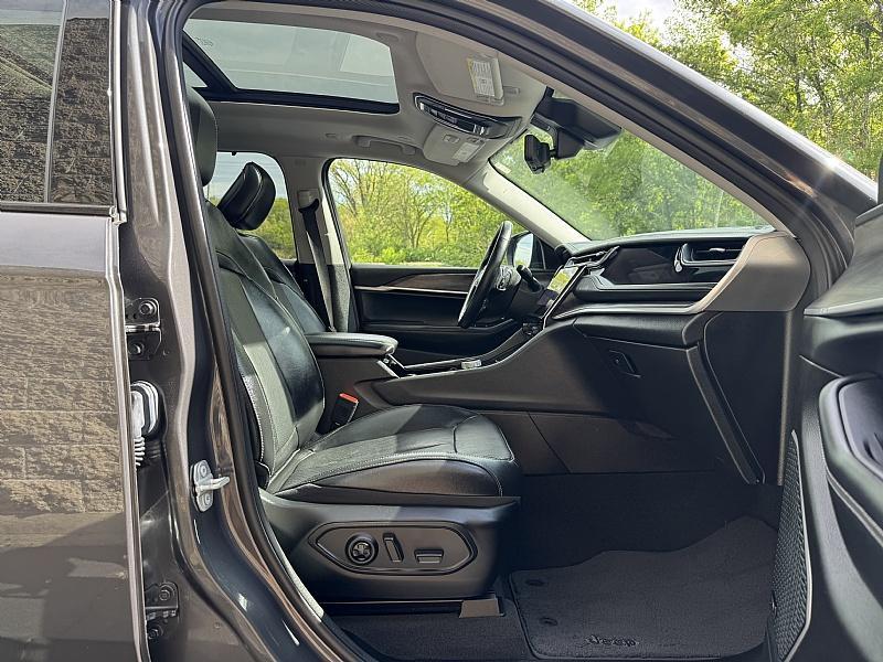 used 2022 Jeep Grand Cherokee L car, priced at $37,989