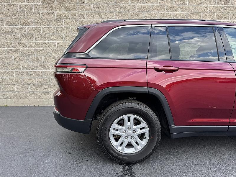 used 2023 Jeep Grand Cherokee car, priced at $35,989