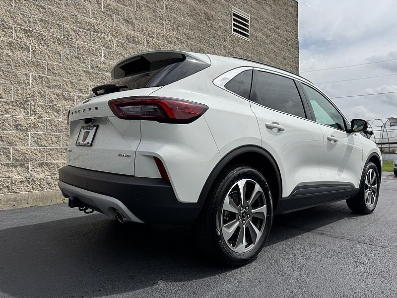 used 2023 Ford Escape car, priced at $30,989