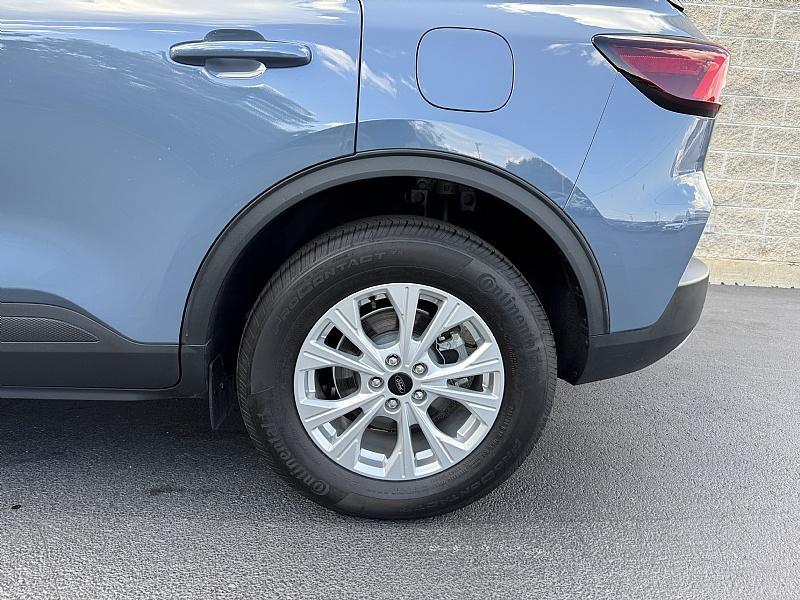 used 2024 Ford Escape car, priced at $28,989