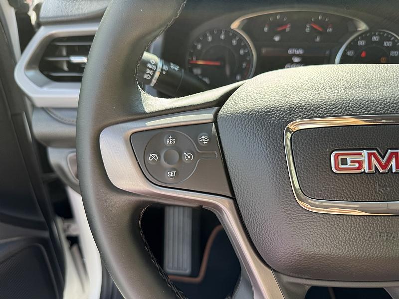 used 2023 GMC Acadia car, priced at $39,989