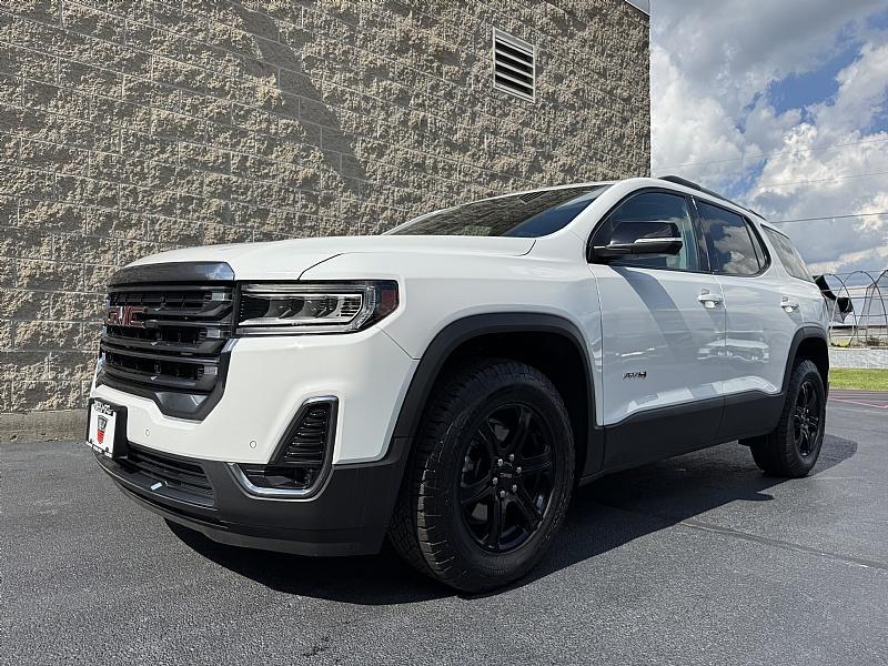 used 2023 GMC Acadia car, priced at $39,989