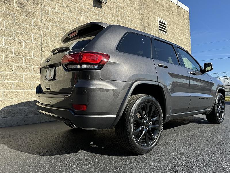 used 2021 Jeep Grand Cherokee car, priced at $32,989