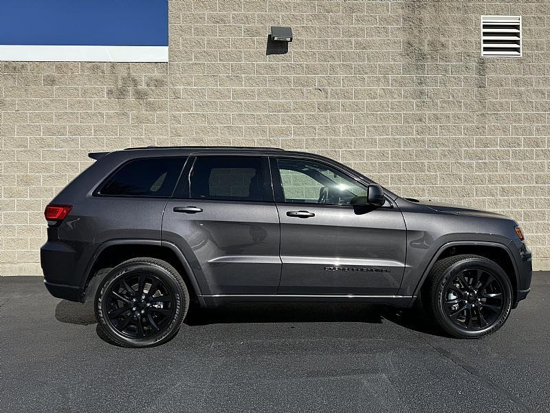 used 2021 Jeep Grand Cherokee car, priced at $32,989