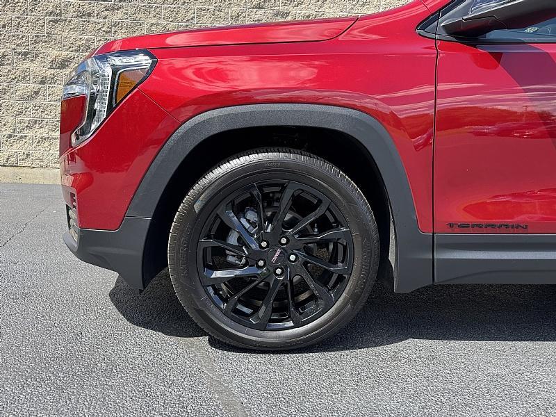 used 2023 GMC Terrain car, priced at $25,989