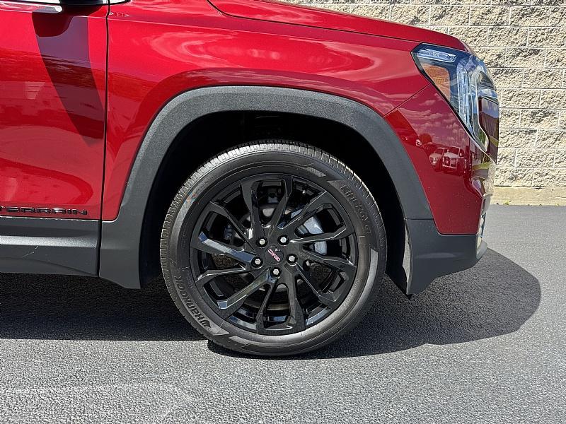 used 2023 GMC Terrain car, priced at $25,989