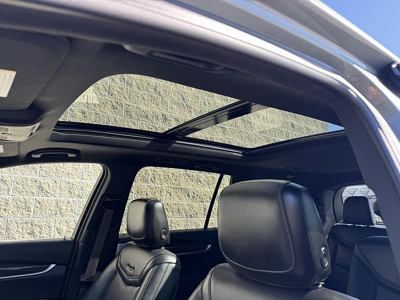 used 2024 Cadillac XT6 car, priced at $51,989