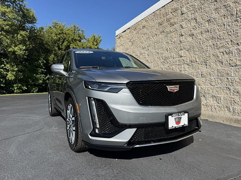 used 2024 Cadillac XT6 car, priced at $51,989