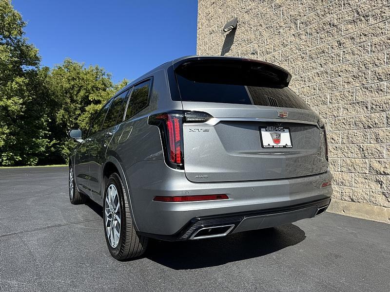 used 2024 Cadillac XT6 car, priced at $51,989