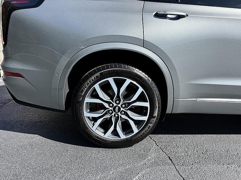 used 2024 Cadillac XT6 car, priced at $51,989