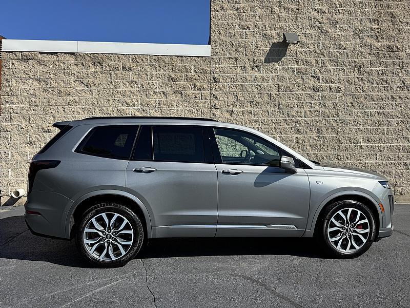 used 2024 Cadillac XT6 car, priced at $51,989