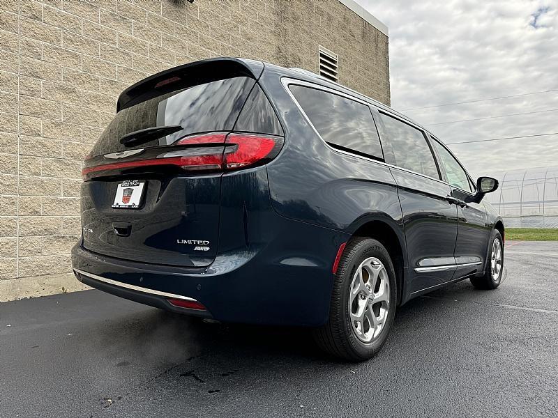 used 2021 Chrysler Pacifica car, priced at $39,989