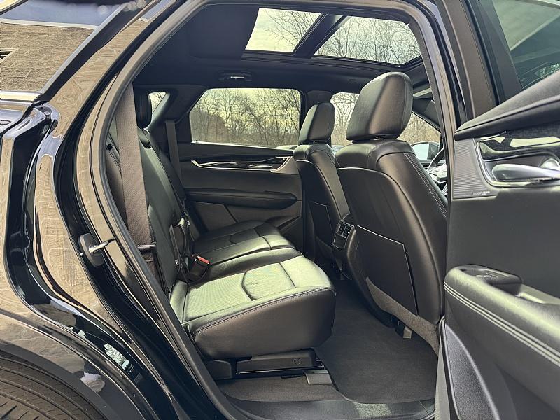 used 2021 Cadillac XT5 car, priced at $34,989