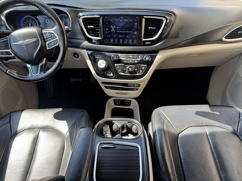 used 2020 Chrysler Pacifica car, priced at $17,989