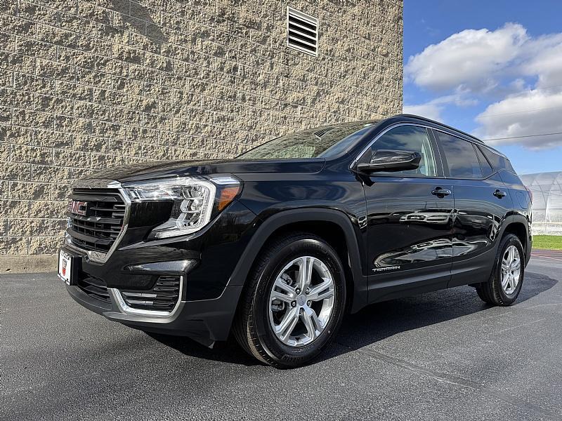 used 2022 GMC Terrain car, priced at $23,989