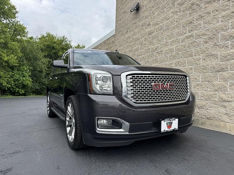 used 2016 GMC Yukon car, priced at $24,989