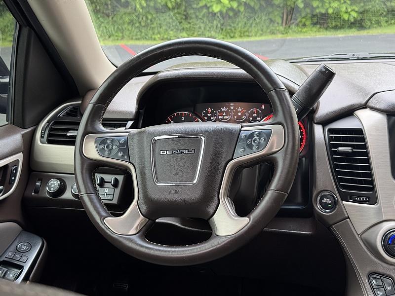 used 2016 GMC Yukon car, priced at $24,989