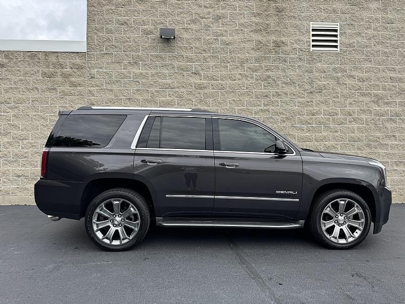 used 2016 GMC Yukon car, priced at $24,989